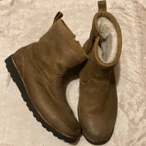 UGG Hendren TL waterproof boots brown
