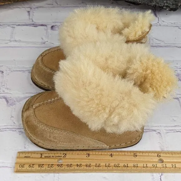 Ugg Infants Boo Crib Fur Boots - Style 5206 - Size Small