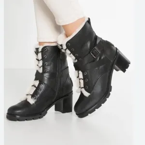 UGG Ingrid Leather Sheepskin Lace Up Boots