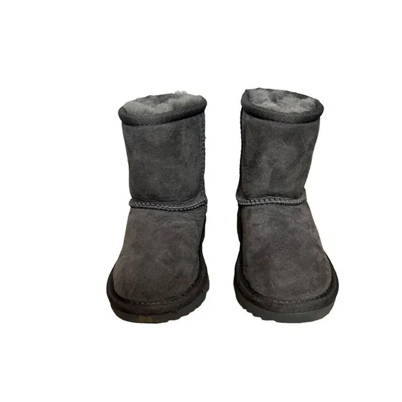 UGG Kid’s Classic Water Resistant Boots Gray Size 7 Toddler