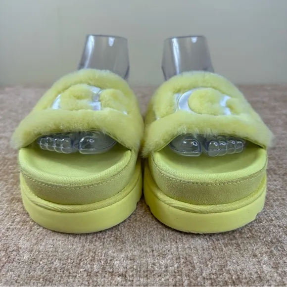UGG Latin Fur Margarita Yellow Slides/Sandals Women’s Size 8