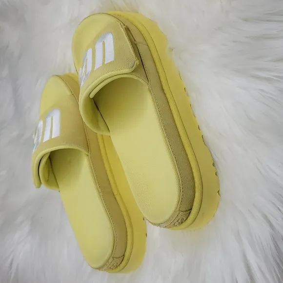 UGG Laton Slide Sandal Slip On Margarita