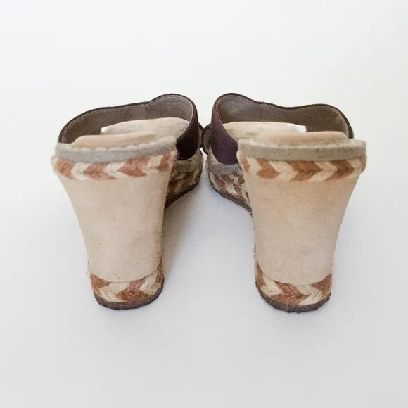 UGG Margot Brown Leather Shearling Wedge Espadrille Slip On Sandals