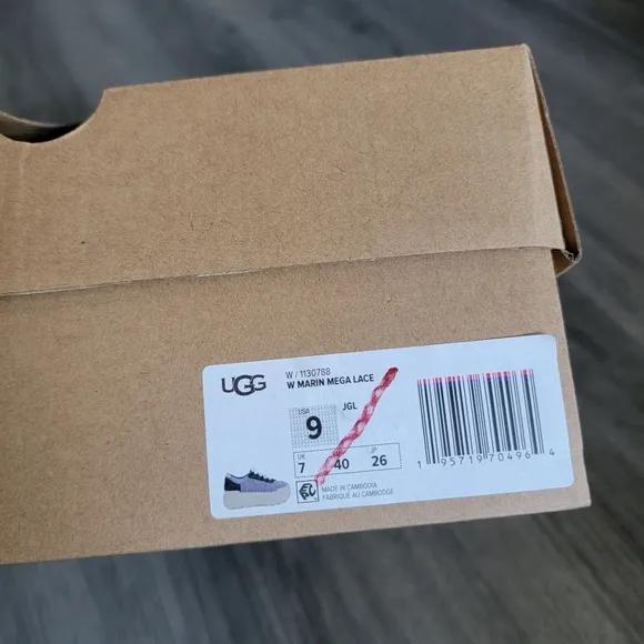 UGG Marin Mega Lace Platform Sneakers