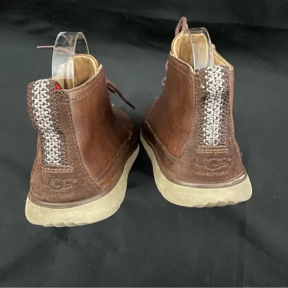 UGG Men’s Treadlite Energ Waterproof Brown Leather Chukka Boots Size 10
