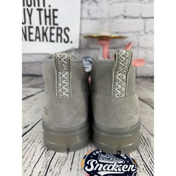 UGG Neumel Ankle Boots Womens SZ 11 Grey Suede Leather Wool Lined Chukka Gray
