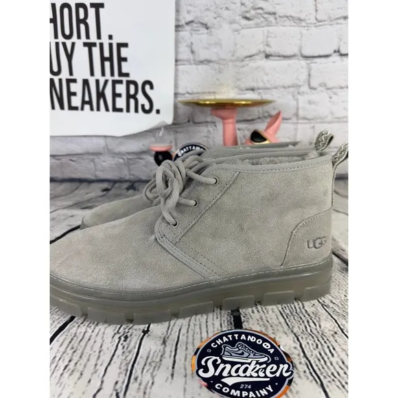 UGG Neumel Ankle Boots Womens SZ 11 Grey Suede Leather Wool Lined Chukka Gray