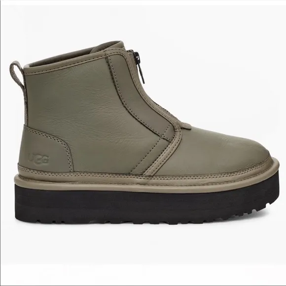 UGG | Neumel Platform Zip Chukka Boots In Ultra Matte Seaweed Size 11 NEW