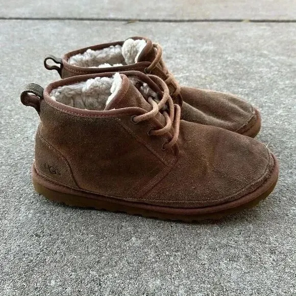 UGG Neumel Classic Fur Lined Suede Lace-Up Chukka Boots Men’s Sz 8