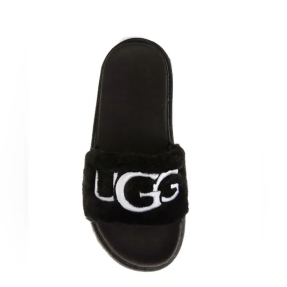 UGG NWT LATON FUR SLIDES.
