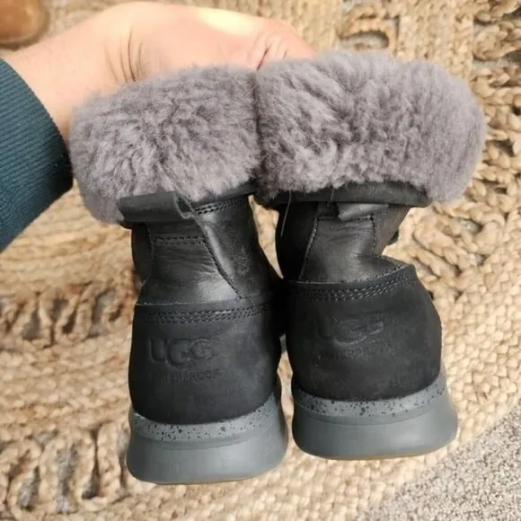 UGG Roseok Black Leather Waterproof Sherpa Treadlite Comfort Boots Outdoor 8 Men
