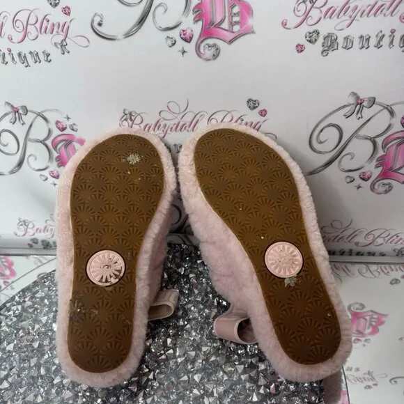 UGG slippers fluff yeah slides open toe sandal style with stretchy elastic back