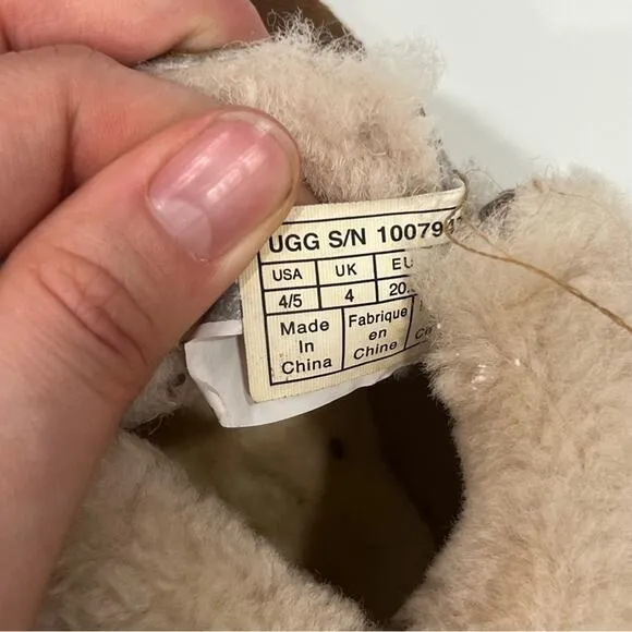 Ugg Sparrow Baby Boots Brown Sheepskin 4/5