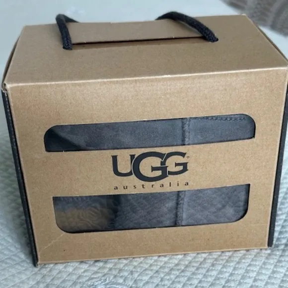 UGG Unisex Baby Infant Erin Suede Sheepskin Boots, Charcoal Color, Real Lamb Fur