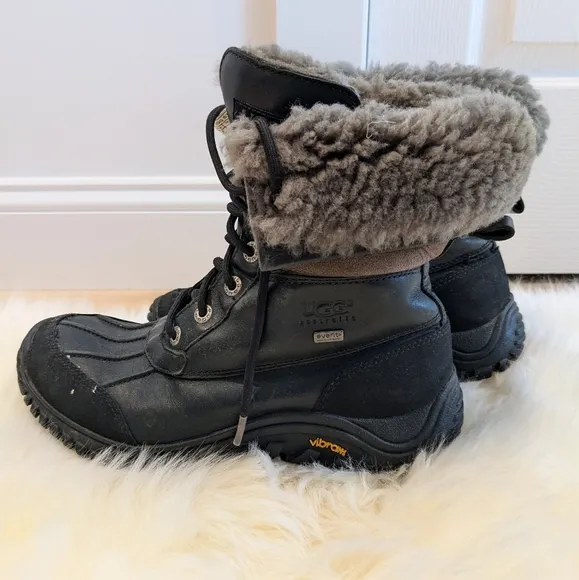 Ugg Vibram Fur Lined Boots