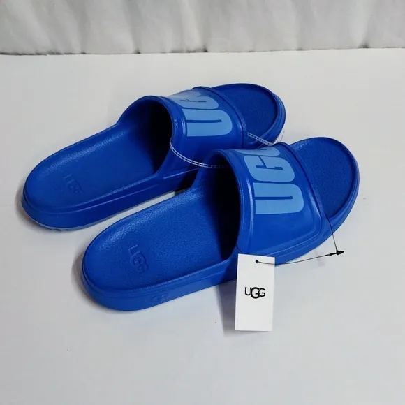 UGG Wilcox Slides unisex size.W.11  M. 9