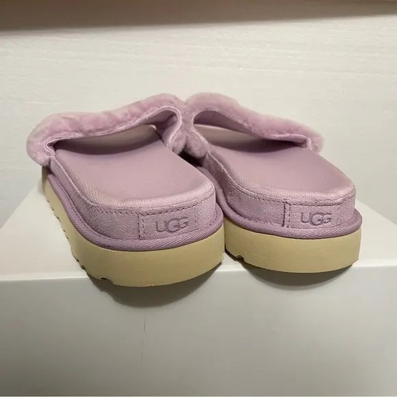 UGG Women's Laton Fur Platform Slippers Slip Pink Purple Lavender Size 11