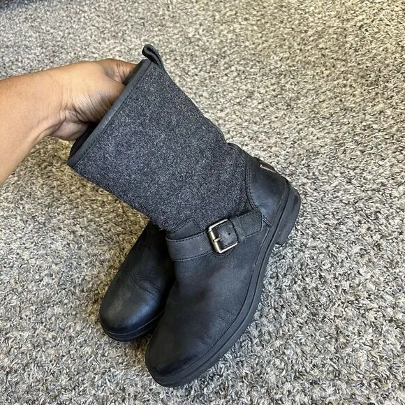 Ugg Women's Robbie Leather &amp; Wool Lined Boots Size 6 Black Side Zip Mid Calf