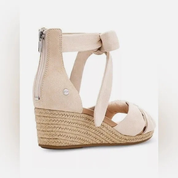UGG Women's Yarrow Espadrille Wedge Sandals