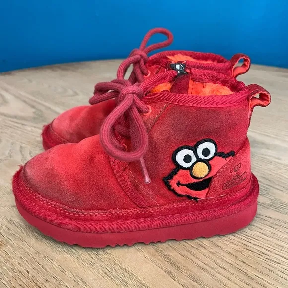Ugg X Elmo Neumel II Sesame Street Kid’s Mini Boots Fur Lined Red Size 10