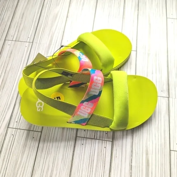 UGG Zuma Sling Slides in Sulfur Green with Padded Strap Big Girls Size 5