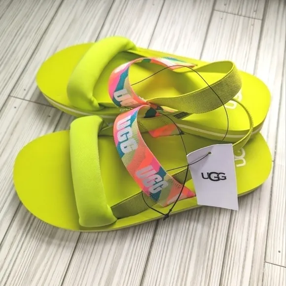 UGG Zuma Sling Slides in Sulfur Green with Padded Strap Big Girls Size 5