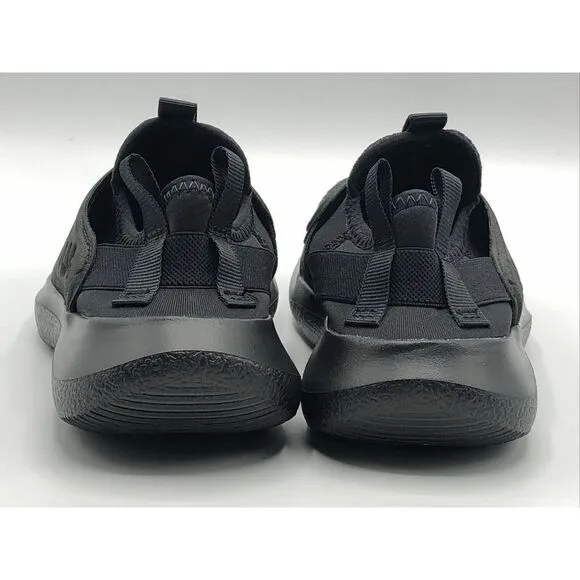 Under Armour Runplay Youth Size 11k Black Slip-On Sneakers 3024211 002 New