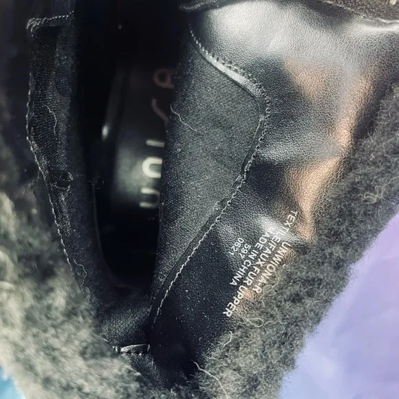 Unisa Suede Zip Black Fur Trim Boots 6.5M Bikercore Biker lined goth platform