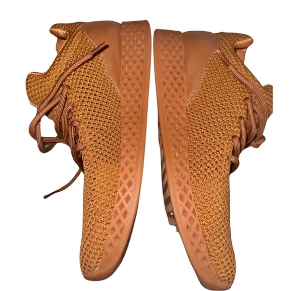 Urban Sport by J/Slides Tommie Stretch Nylon Sneaker 8 Camel Color NWOB NEW