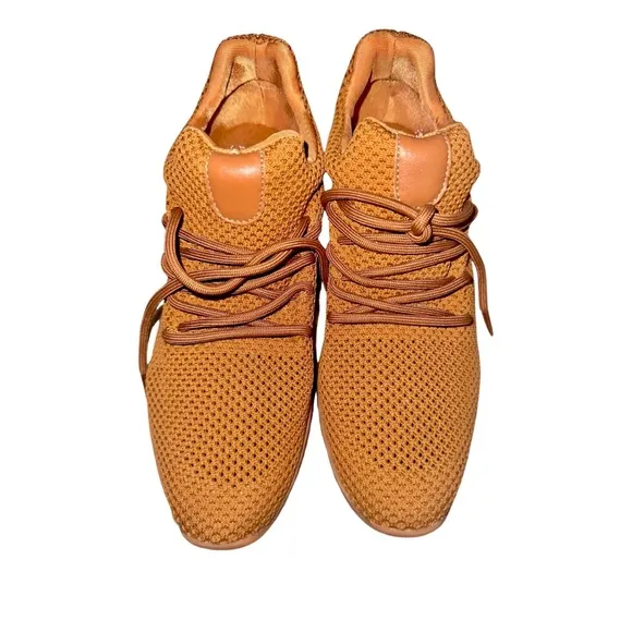 Urban Sport by J/Slides Tommie Stretch Nylon Sneaker 8 Camel Color NWOB NEW