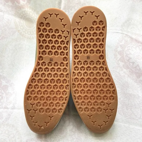 Urban Sport J/Slides Teddy Sweater Knit Pull On High Tops Size 11* Khaki…