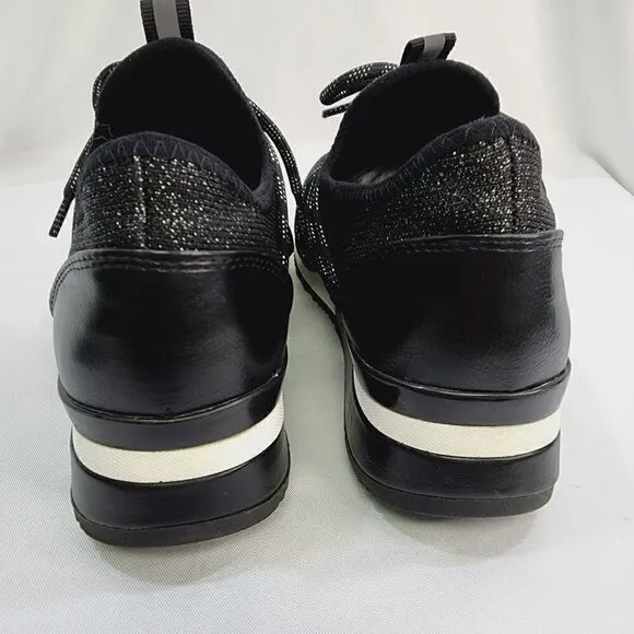 Urban Sport Mara Sneakers Size 8