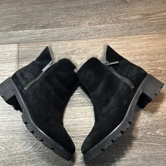Valdini Black Suede Ankle Boots fur lined snow boots women’s size 8 (b116)
