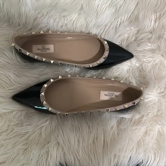 Valentino Black Rockstud Patent Leather Flats