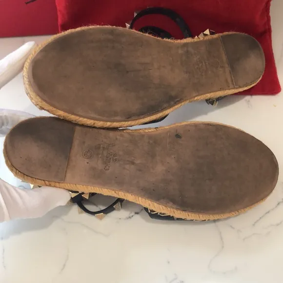 VALENTINO  GARAVANI Navy Blue Leather Rockstud Ankle Strap Espadrilles SZ 35