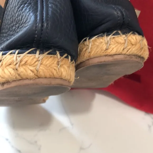 VALENTINO  GARAVANI Navy Blue Leather Rockstud Ankle Strap Espadrilles SZ 35