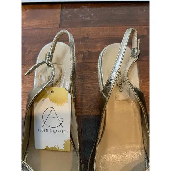 Valentino Garavani Silver Leather Bow Espadrilles Wedge Heels, Size 9 | 39