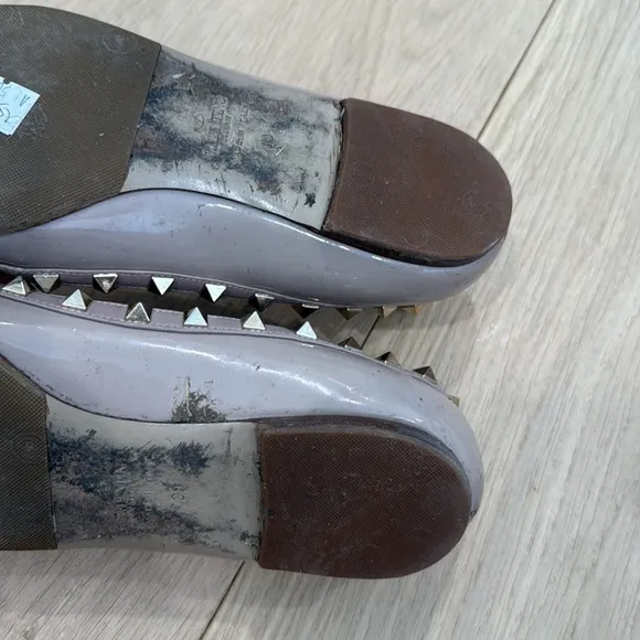 Valentino rockstud nude patent leather flats pointy toe ballerina