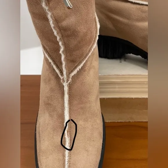 VANELI Tan Suede Fur Lined Women’s Boots - Sz 6 1/2