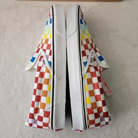 Vans Checkeredboard Rainbow Classic Slip on Sneakers VN0A3UT7U09