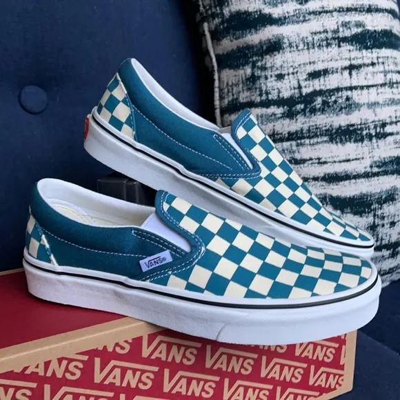 Vans Classic Slip-On Checkerboard Blue Coral/True White WMNS