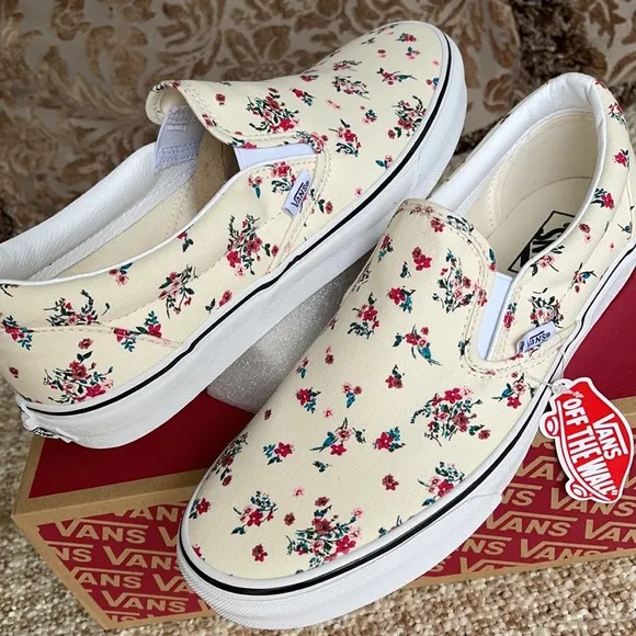 Vans Classic Slip On Ditsy Floral WMNS