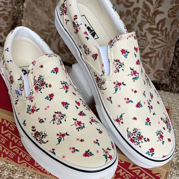 Vans Classic Slip On Ditsy Floral WMNS