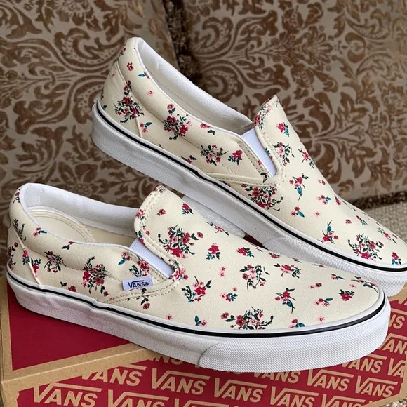 Vans Classic Slip On Ditsy Floral WMNS