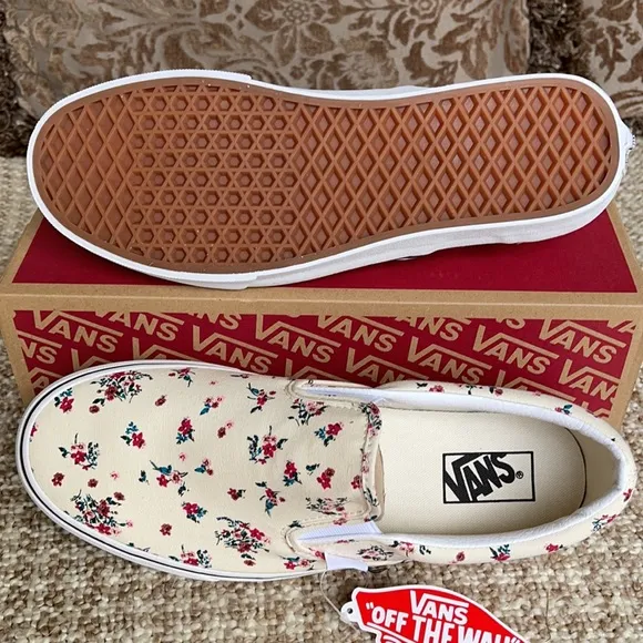 Vans Classic Slip On Ditsy Floral WMNS