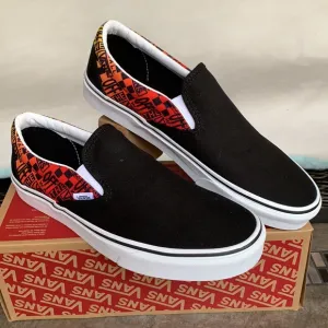 VANS CLASSIC SLIP ON LOGO FLAME BLACK/TRUE WHITE W