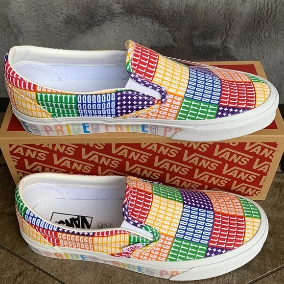 VANS CLASSIC SLIP ON PRIDE MULTI/TRUE WHITE MENS