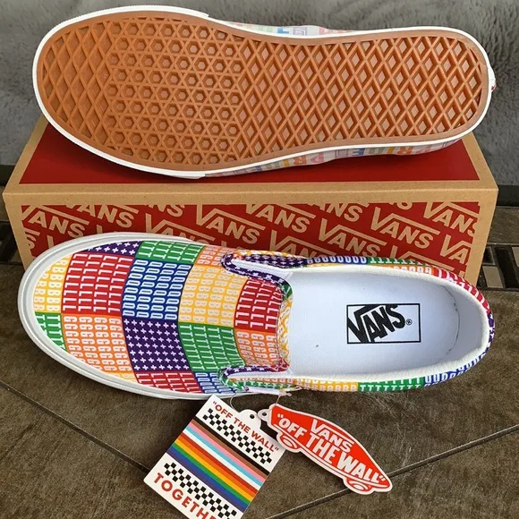 VANS CLASSIC SLIP ON PRIDE MULTI/TRUE WHITE MENS