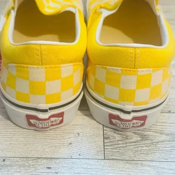 Vans Classic slip-on sneakers