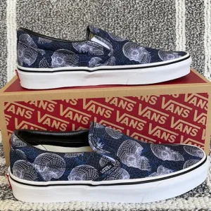 Vans Classic Slip-On Wireframe Skulls Black/True White WMNS